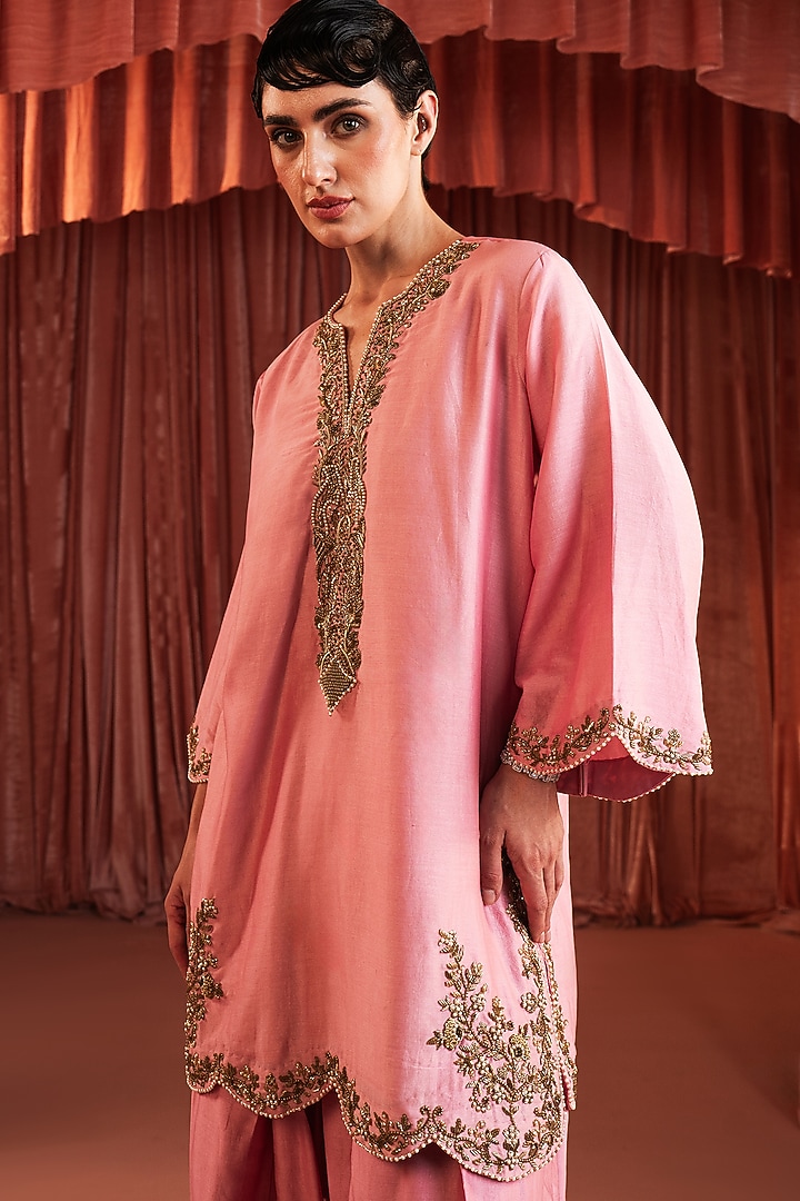 Blush Pink Chanderi Silk Handwork Kurta Set by AKARA at Pernia's Pop Up Shop