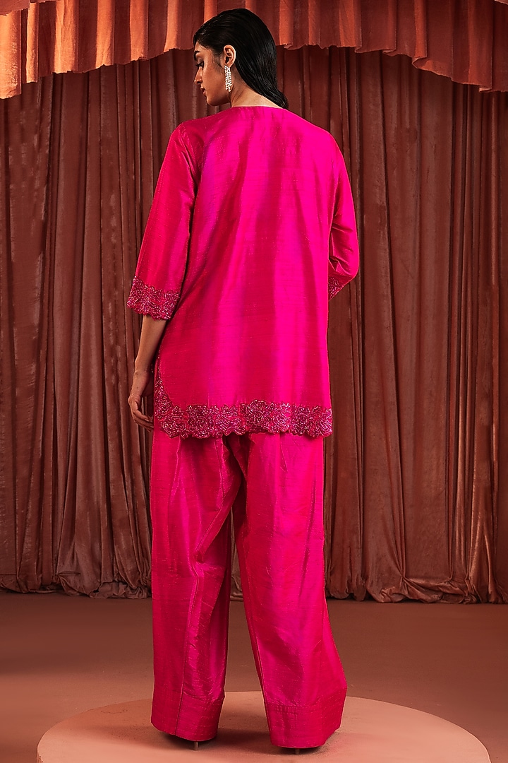 Hot Pink Raw Silk Handwork Kurta Set by AKARA at Pernia's Pop Up Shop