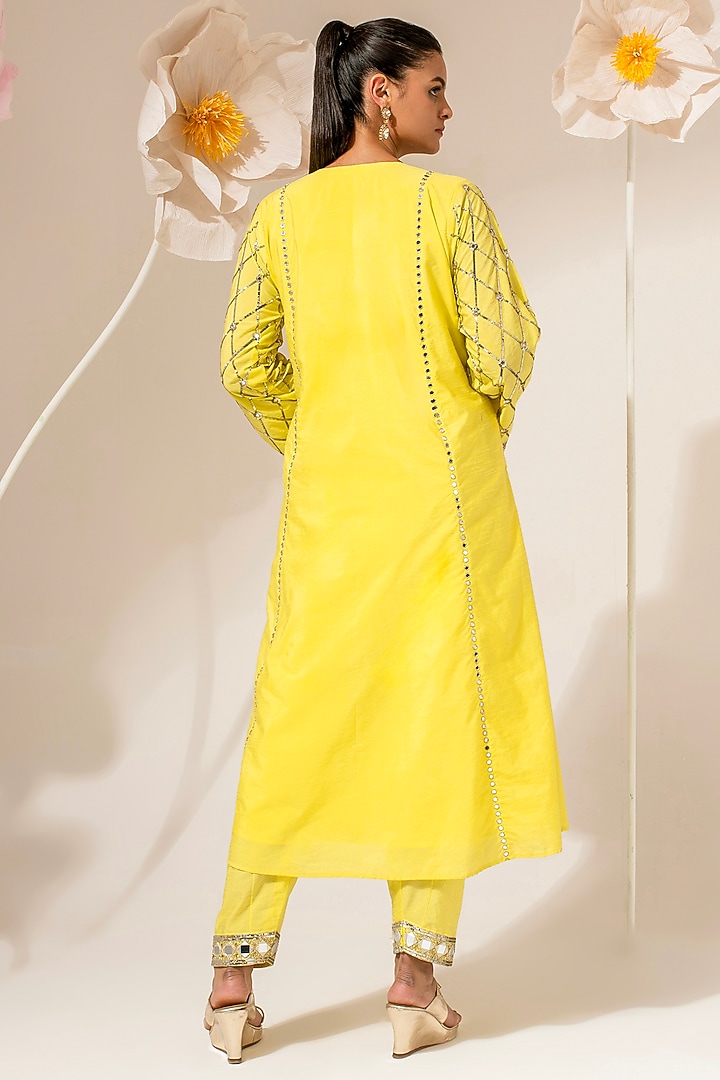 Yellow Dola Silk Embellished Kurta Set by AKARA at Pernia's Pop Up Shop