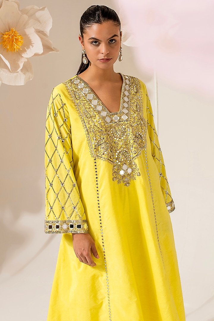 Yellow Dola Silk Embellished Kurta Set by AKARA at Pernia's Pop Up Shop