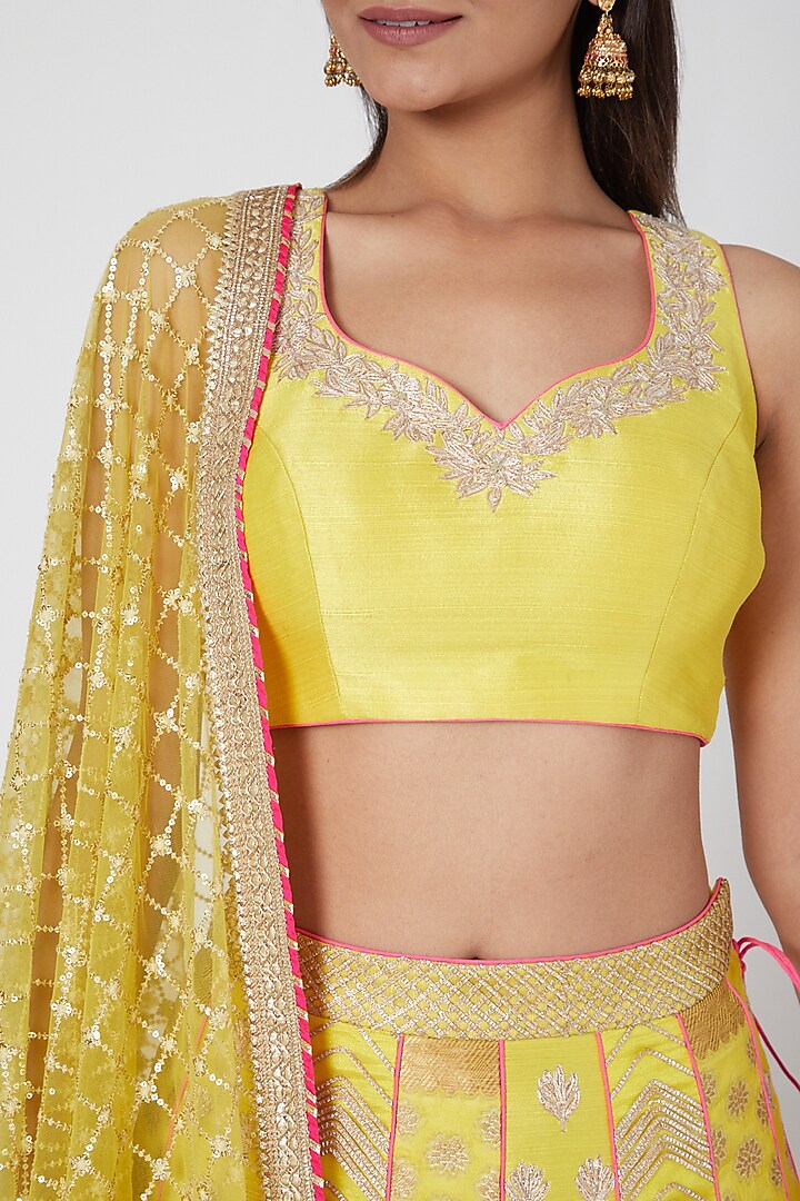 Yellow Embroidered Wedding Lehenga Set by Avnni Kapur at Pernia's Pop Up Shop