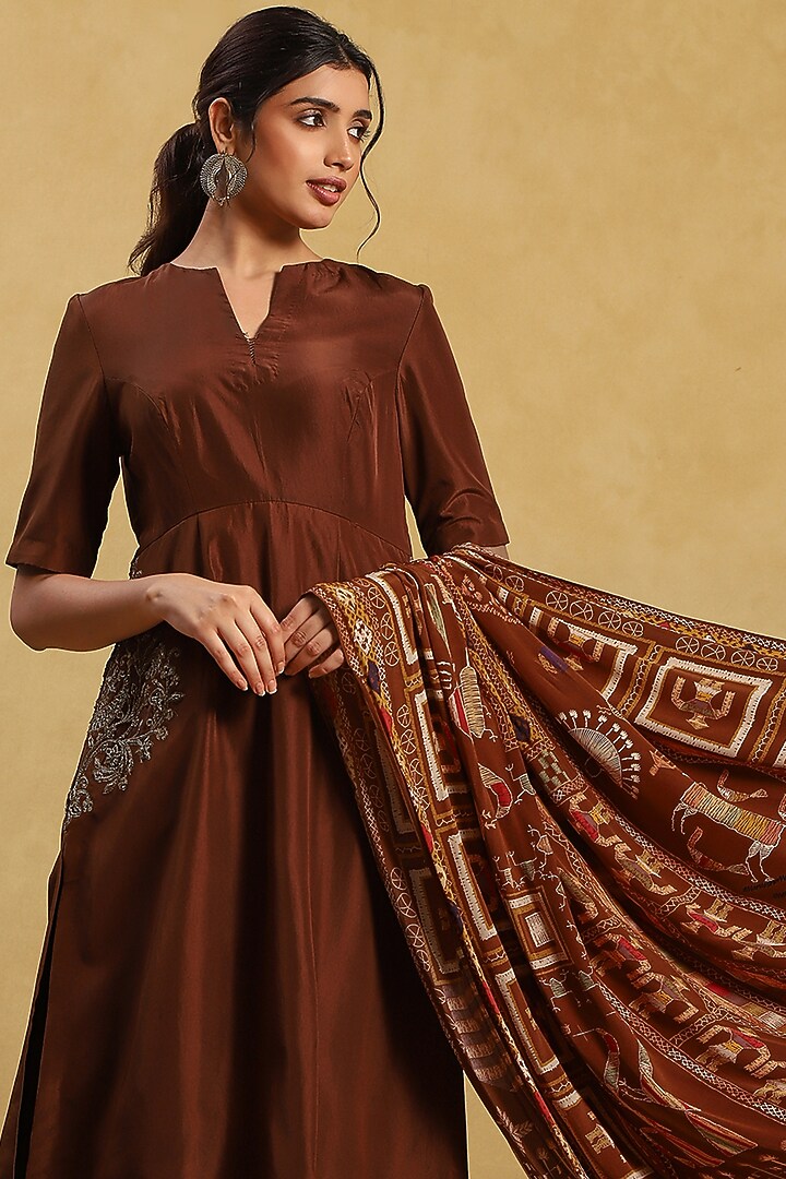 Brown Crepe Kurta Set by Akriti by Ritika at Pernia's Pop Up Shop