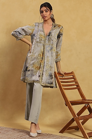 Grey Satin Organza Tie-Dyed Kurta Set by Akriti by Ritika