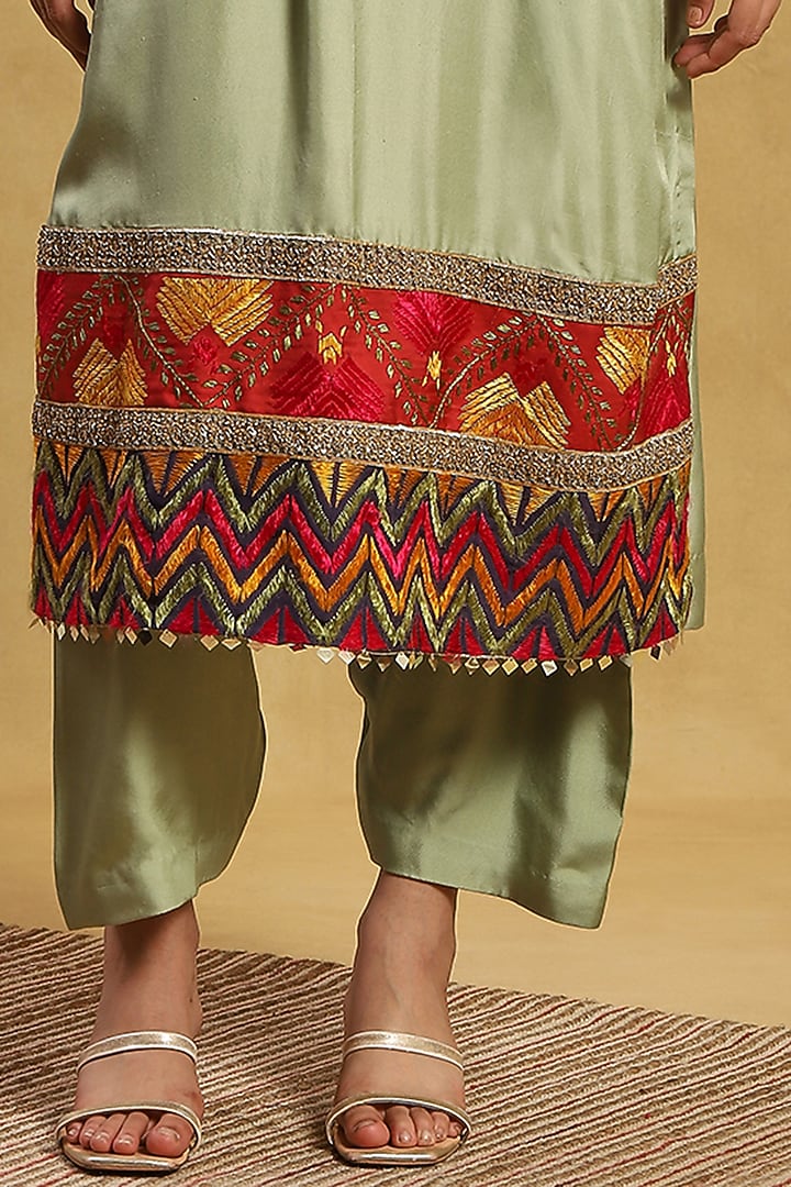 Green Silk & Organza Aari Hand Embroidered Kurta Set by Akriti by Ritika at Pernia's Pop Up Shop