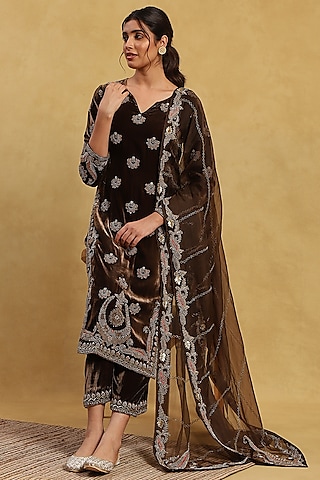Brown Velvet Embroidered Kurta Set by Akriti by Ritika