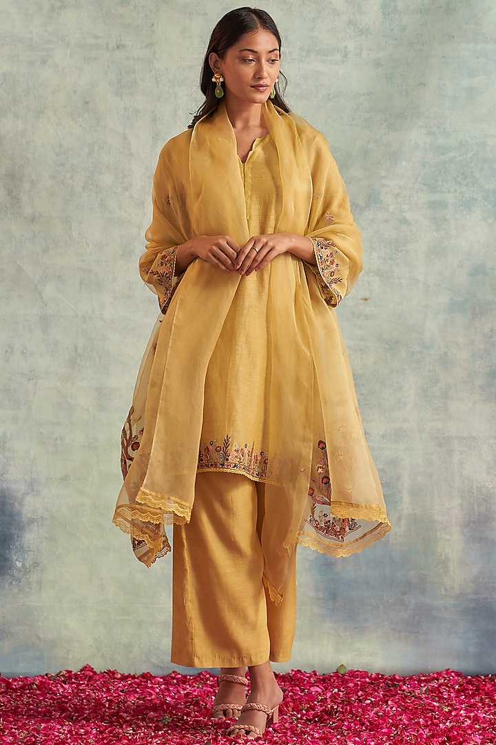 Mustard Chanderi Embroidered Kurta Set by Akriti by Ritika at Pernia's Pop Up Shop