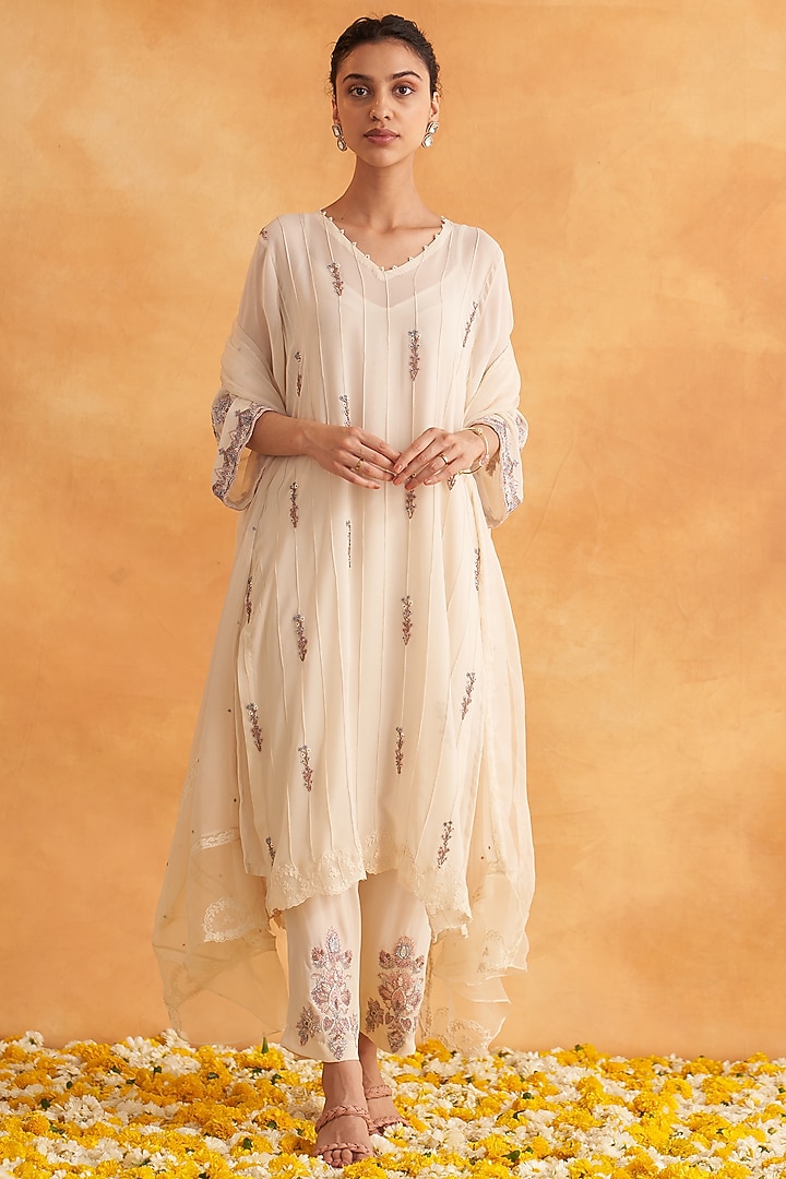 Ivory Georgette Embroidered Kurta Set by Akriti by Ritika at Pernia's Pop Up Shop