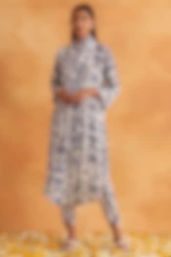 White & Blue Crepe Printed Kurta Set by Akriti by Ritika at Pernia's Pop Up Shop