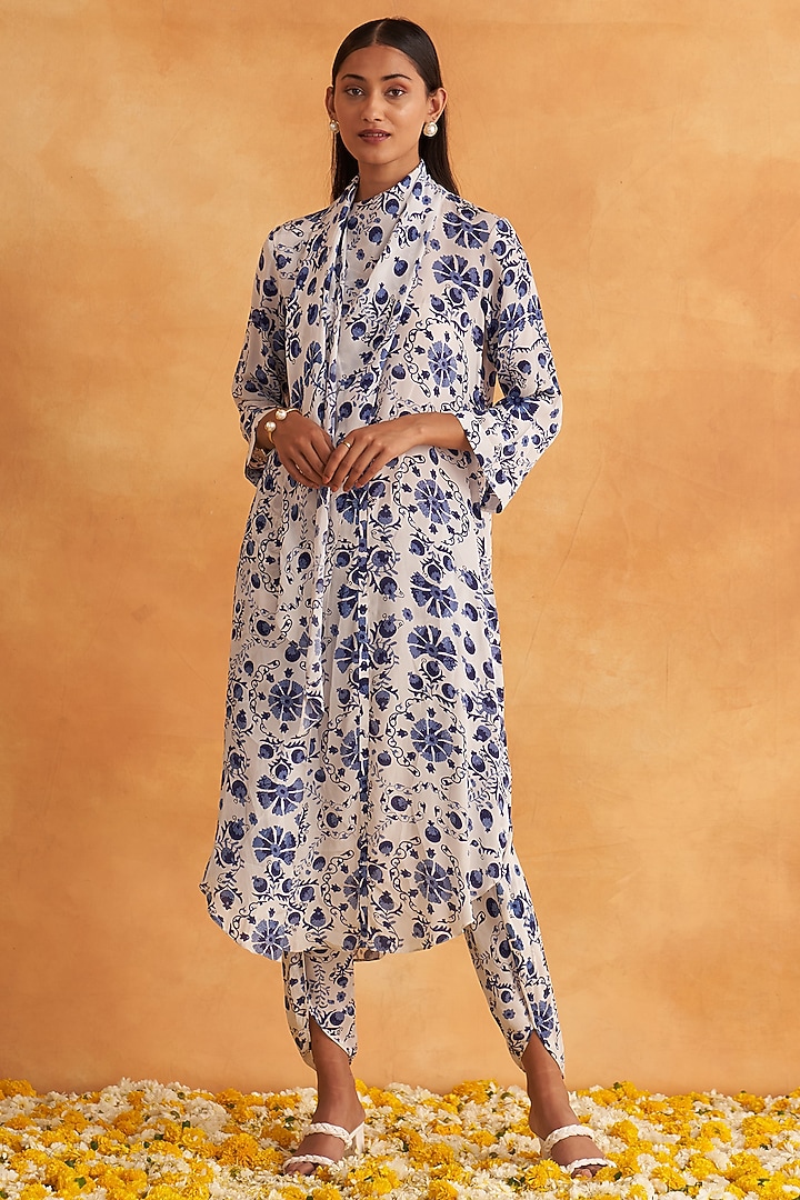 White & Blue Crepe Printed Kurta Set by Akriti by Ritika at Pernia's Pop Up Shop