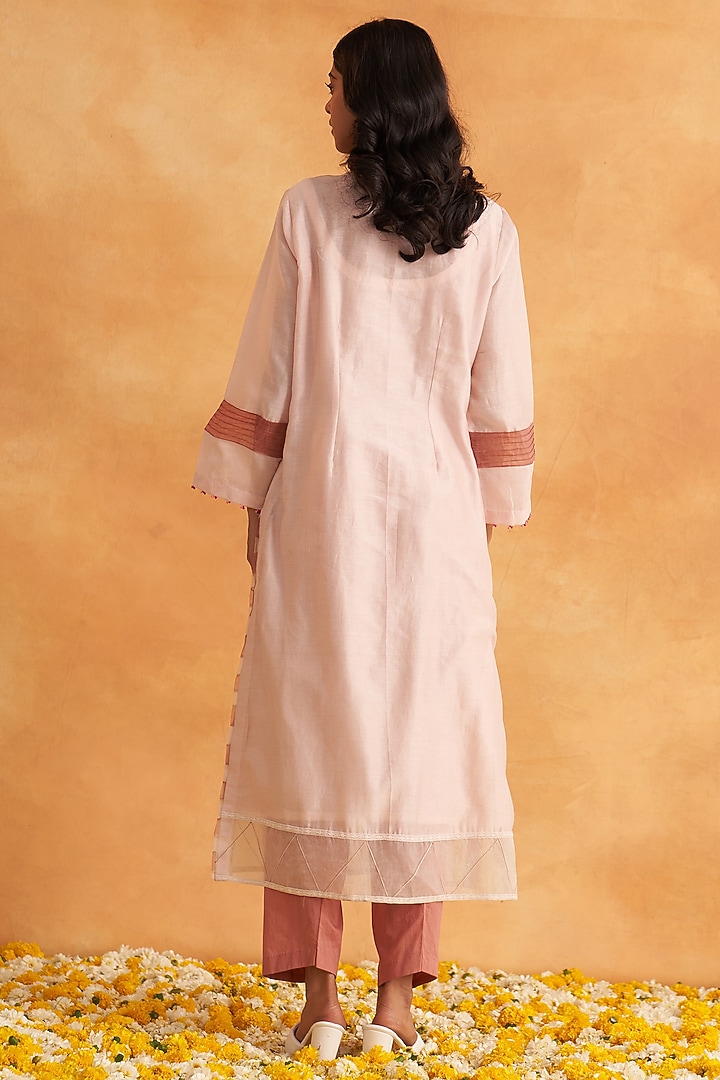 Blush Pink Chanderi Embroidered Kurta Set by Akriti by Ritika at Pernia's Pop Up Shop