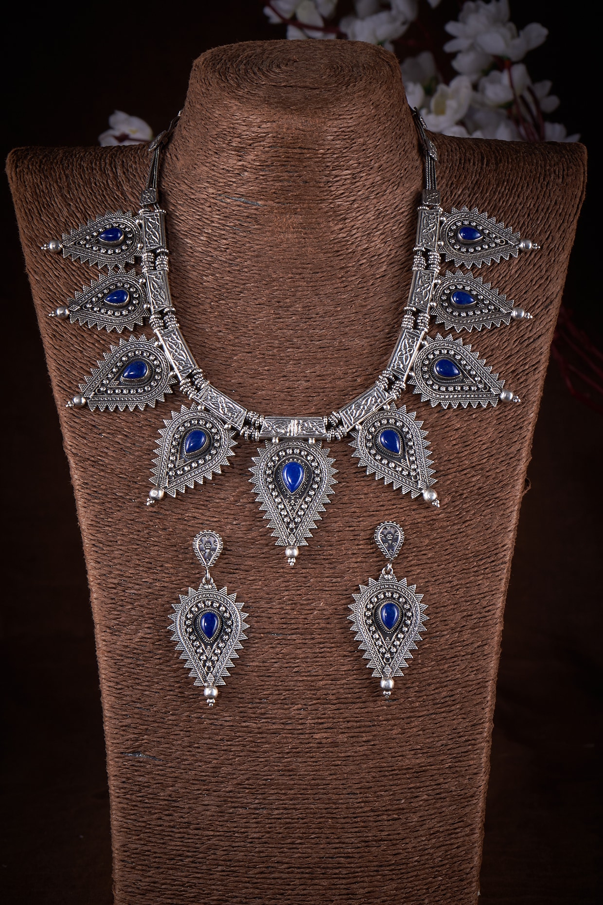 Brown Agate Bead Leaf Pendant Long Chain Boho Statement Necklace - Arb –  Dana LeBlanc Designs