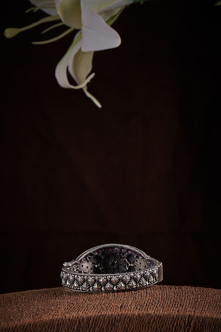 Ruby Openable Kada In Sterling Silver by Akarsaka 92.5 Silver at Pernia's Pop Up Shop