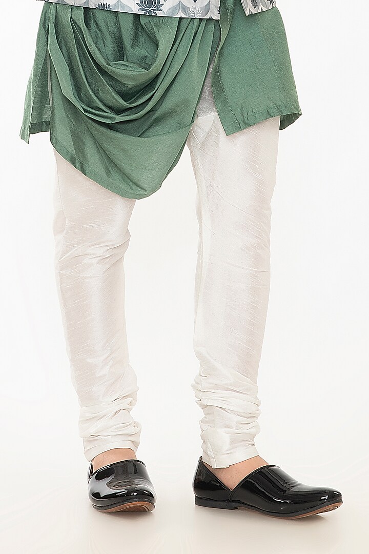 White Silk Cotton Printed Bundi Jacket Set by Attire by kunal & Sid j at Pernia's Pop Up Shop
