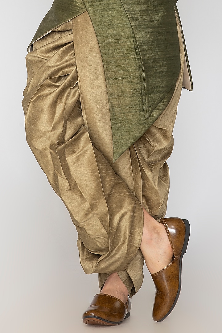 Olive Green Raw Silk Indo-Western Set by Attire by kunal & Sid j at Pernia's Pop Up Shop