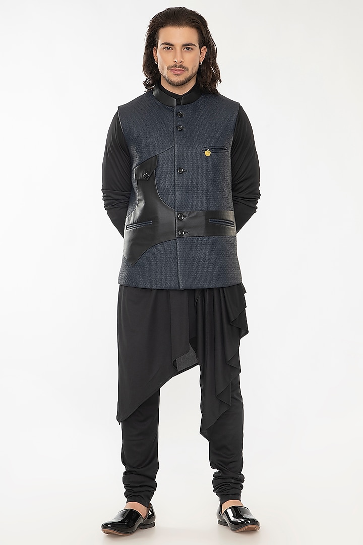 Navy Blue Latherite Bundi Jacket Set By Attire By Kunal & Sid J At 