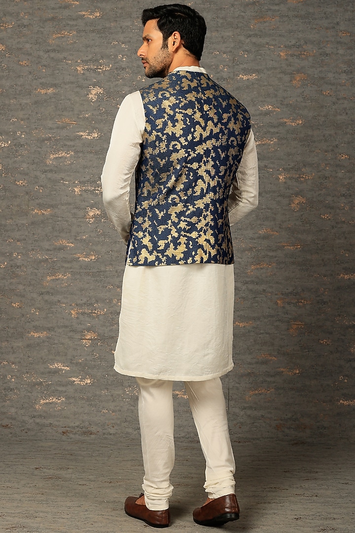 Blue Cotton Silk Geometric Printed Bundi Jacket Set by Attire by kunal & Sid j at Pernia's Pop Up Shop