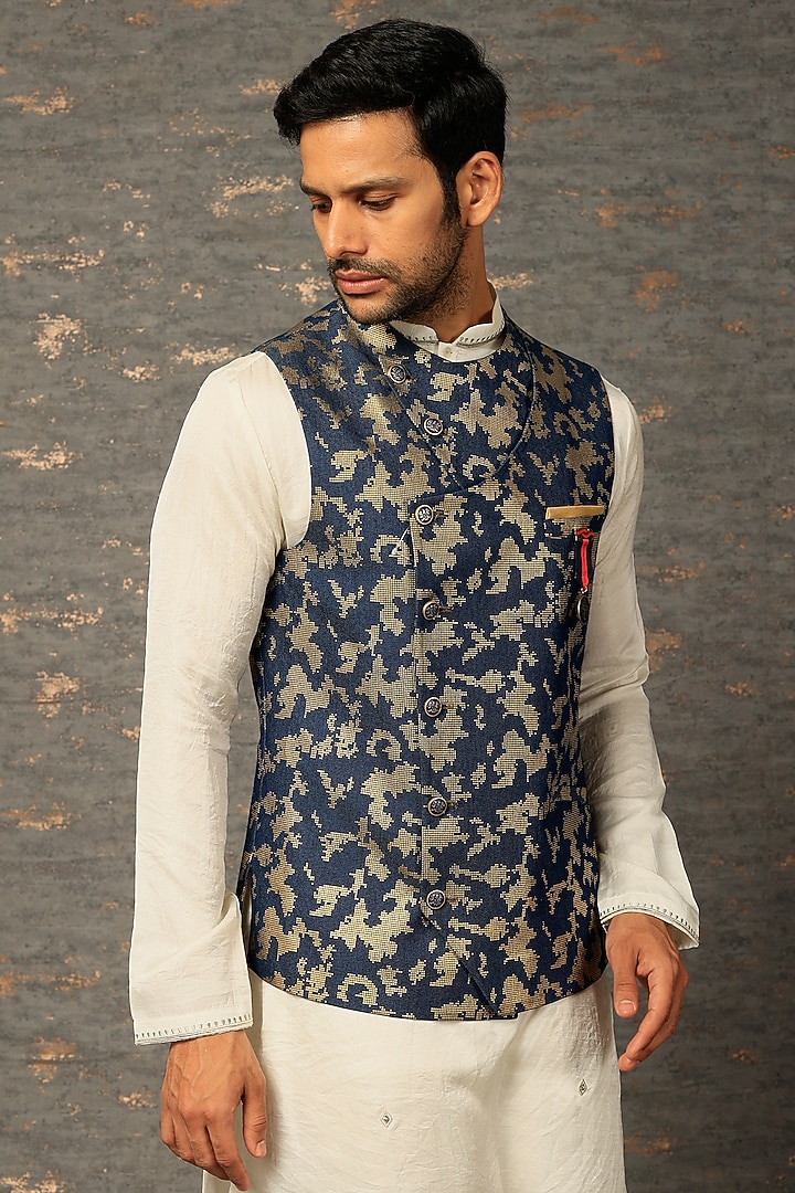 Blue Cotton Silk Geometric Printed Bundi Jacket Set by Attire by kunal & Sid j at Pernia's Pop Up Shop