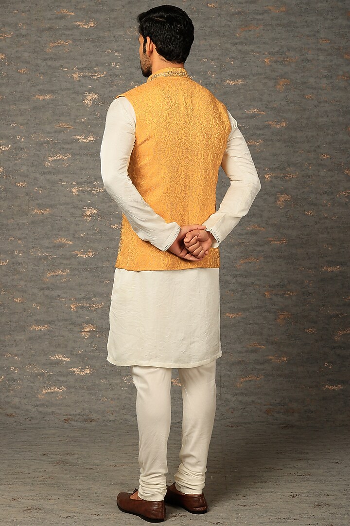 Yellow Cotton Silk Zardosi Embroidered Bundi Jacket Set by Attire by kunal & Sid j at Pernia's Pop Up Shop