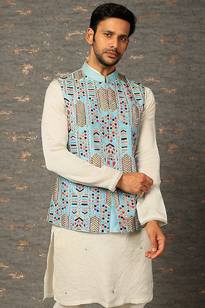 Turquoise Silk Zardosi Embroidered Bundi Jacket Set by Attire by kunal & Sid j at Pernia's Pop Up Shop