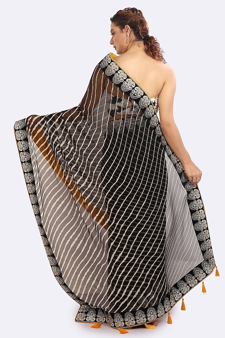 Black Leheriya Festive Saree Set by Anita kanwal studio at Pernia's Pop Up Shop