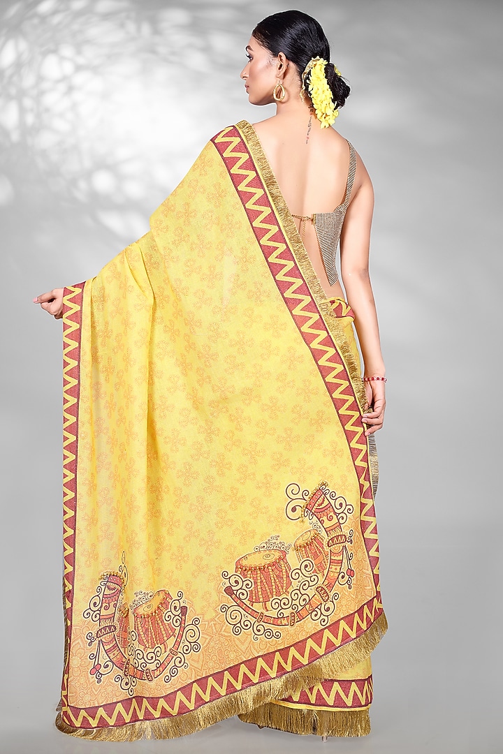 Yellow Jute Digital Printed & Sequins Embroidered Festive Saree Set by Anita kanwal studio at Pernia's Pop Up Shop
