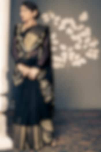 Black Linen Embroidered Saree Set by Anita kanwal studio