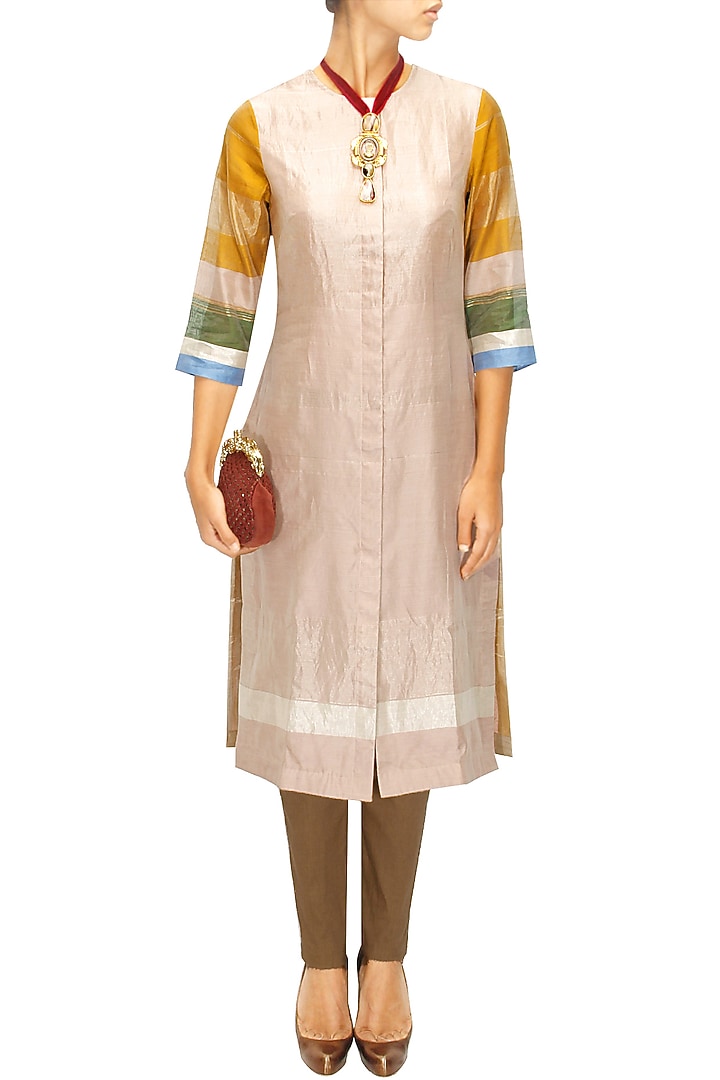 Blush pink cotton silk shirt dress available only at Pernia's Pop-Up Shop.