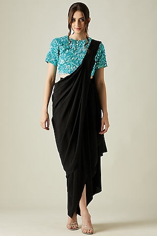 Black Crepe Cowl Saree Set by Aakar