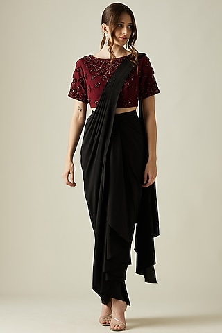 Black Crepe Cowl Saree Set by Aakar