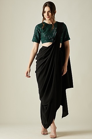 Black Crepe Cowl Saree Set by Aakar