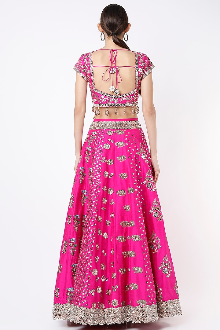 Dark Pink Embroidered Bridal Lehenga Set by Akanksha Gajria at Pernia's Pop Up Shop