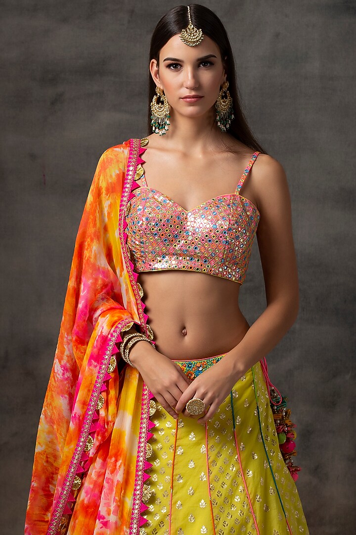 Yellow Embroidered Banarasi Wedding Lehenga Set by Avnni Kapur at Pernia's Pop Up Shop