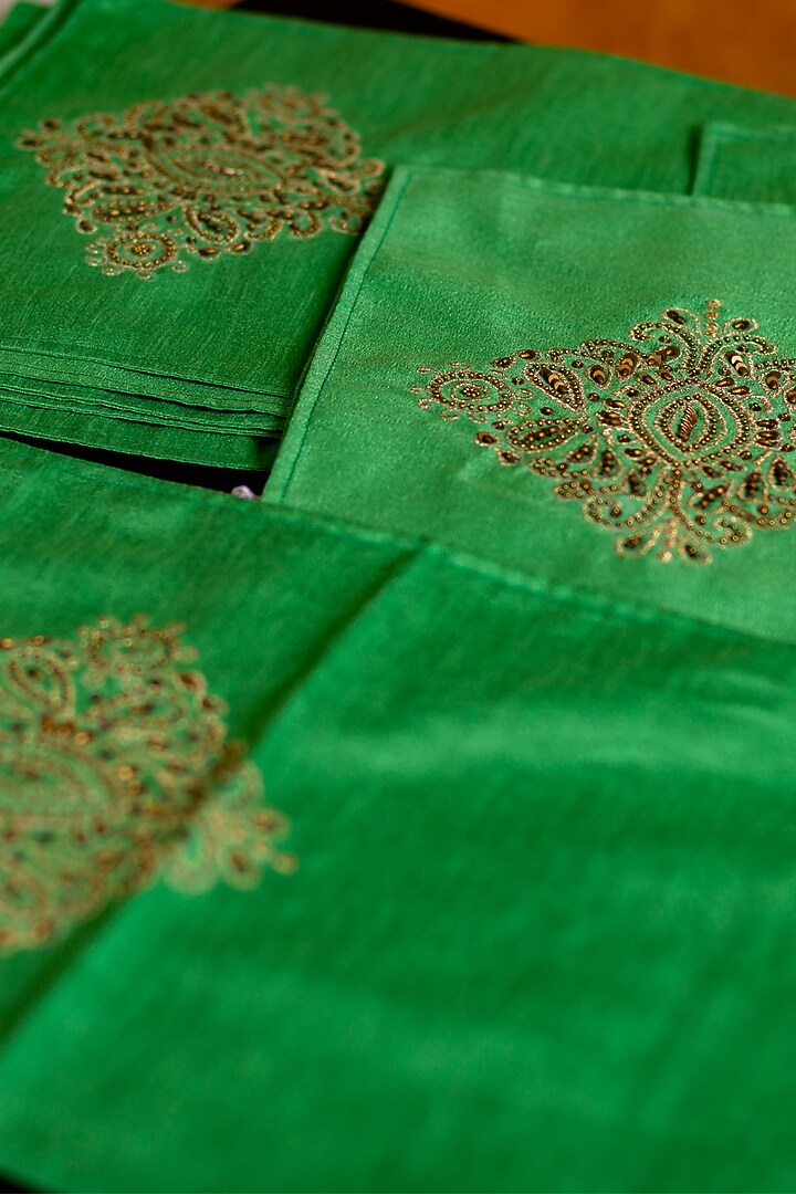 Green Embroidered Table Runner (Set Of 7) by ALCOVE at Pernia's Pop Up Shop