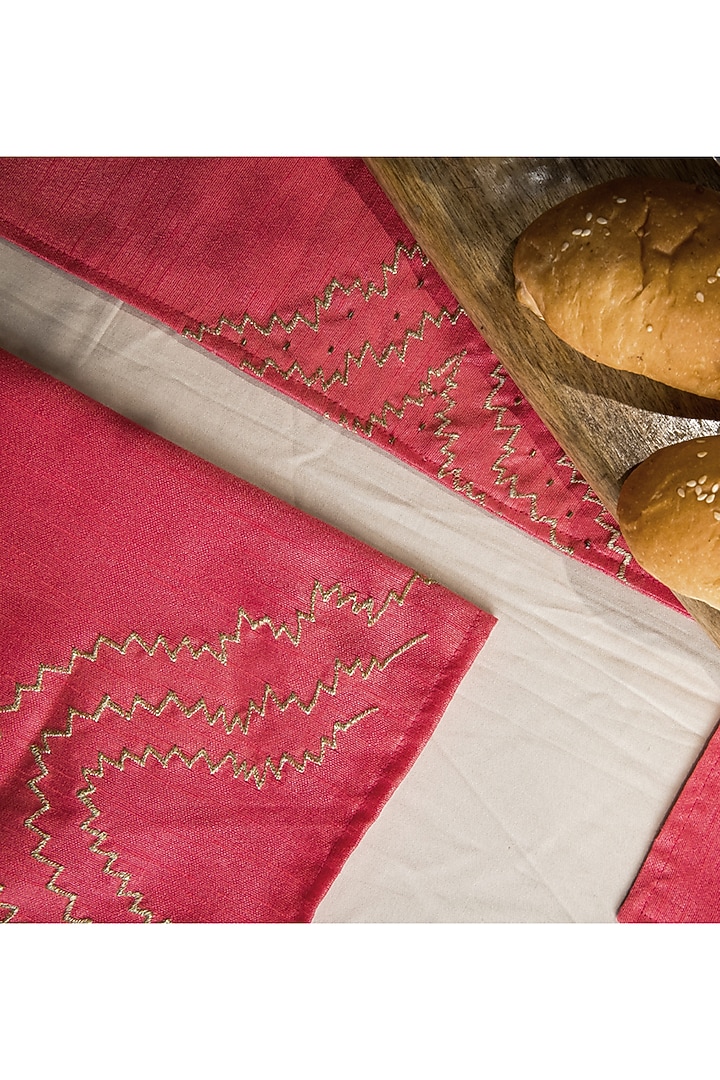 Pink Embroidered Table Runner With Mats (Set of 7) by ALCOVE at Pernia's Pop Up Shop