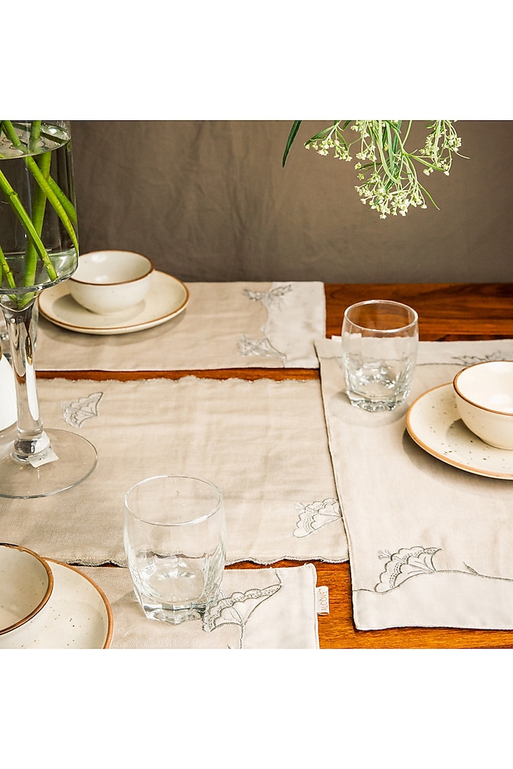 Off-White Linen & Organza Embroidered Table Runner With Mats (Set of 7) by ALCOVE