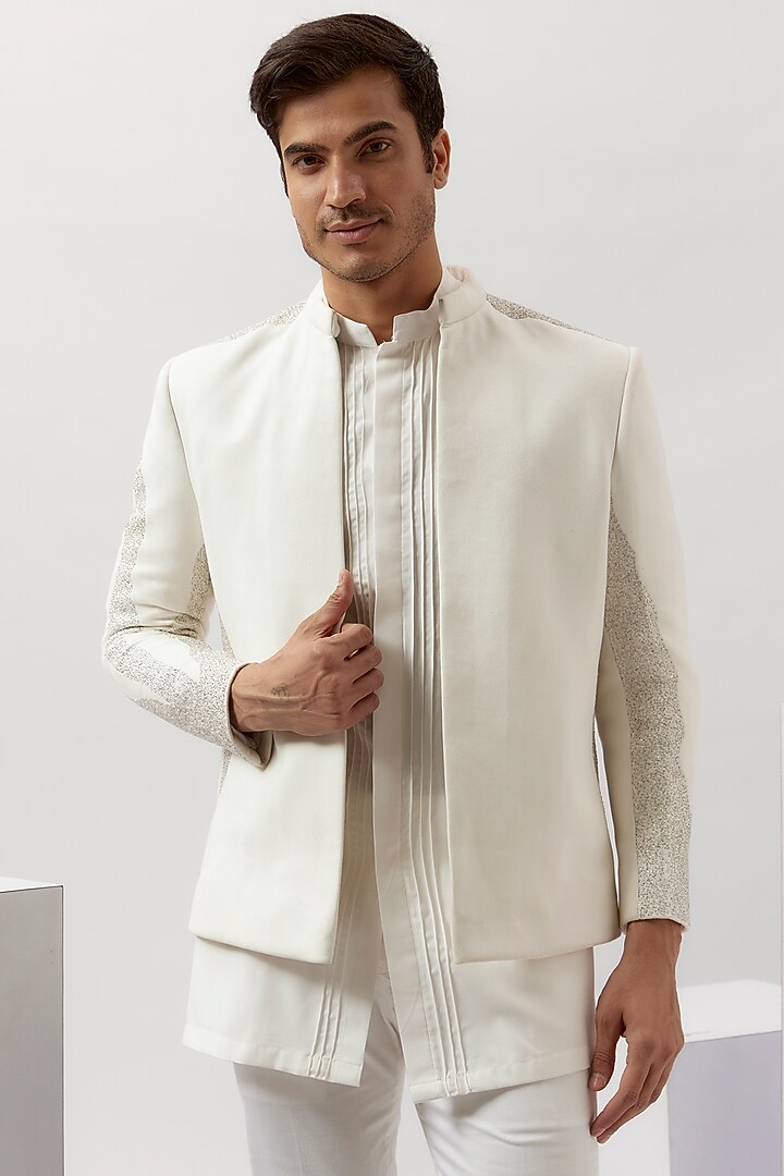 White Velvet Cutdana Hand Embroidered Indo-Western Set by LA ADORE BY BHAVIK J BAFNA at Pernia's Pop Up Shop
