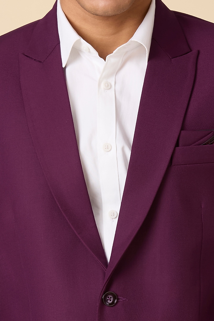 Maroon Terry Wool Double Breasted Blazer Set by LA ADORE BY BHAVIK J BAFNA at Pernia's Pop Up Shop
