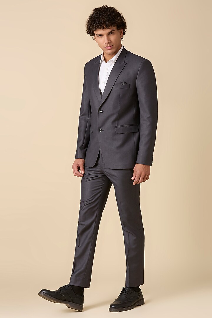 Grey Terry Wool Double Breasted Blazer Set by LA ADORE BY BHAVIK J BAFNA at Pernia's Pop Up Shop