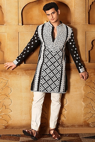 Black Silk Mirror Embroidered Kurta Set by LA ADORE BY BHAVIK J BAFNA