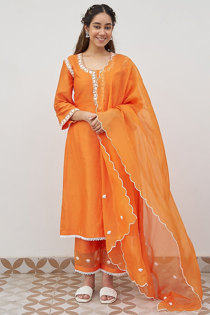 Orange Chanderi Embroidered Kurta Set by Alokik by Divya at Pernia's Pop Up Shop