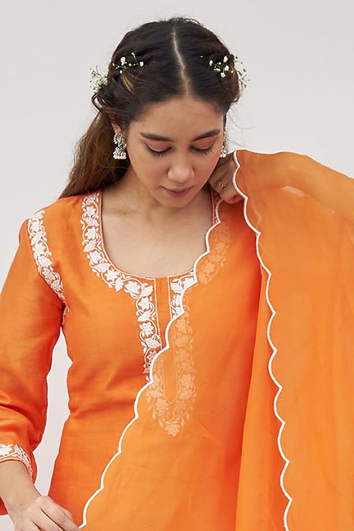 Orange Chanderi Embroidered Kurta Set by Alokik by Divya at Pernia's Pop Up Shop