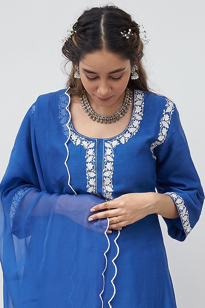 Royal Blue Chanderi Embroidered Kurta Set by Alokik by Divya at Pernia's Pop Up Shop
