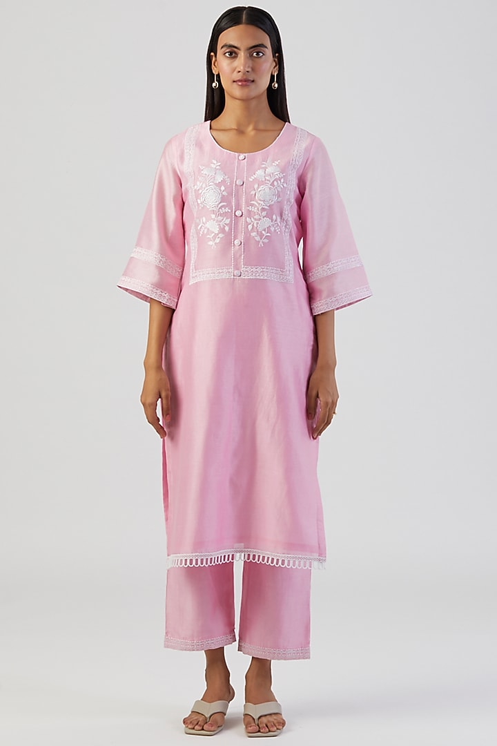 Powder Pink Embroidered Kurta Set by Alokik by Divya at Pernia's Pop Up Shop