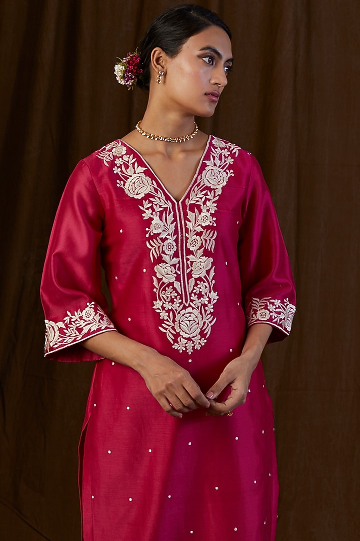 Ruby Pink Embroidered Kurta Set by Alokik by Divya at Pernia's Pop Up Shop
