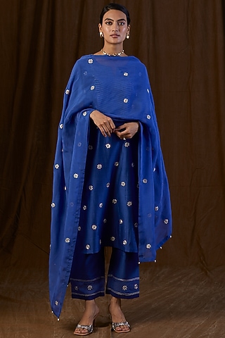 Navy Blue Embroidered Kurta Set by Alokik by Divya