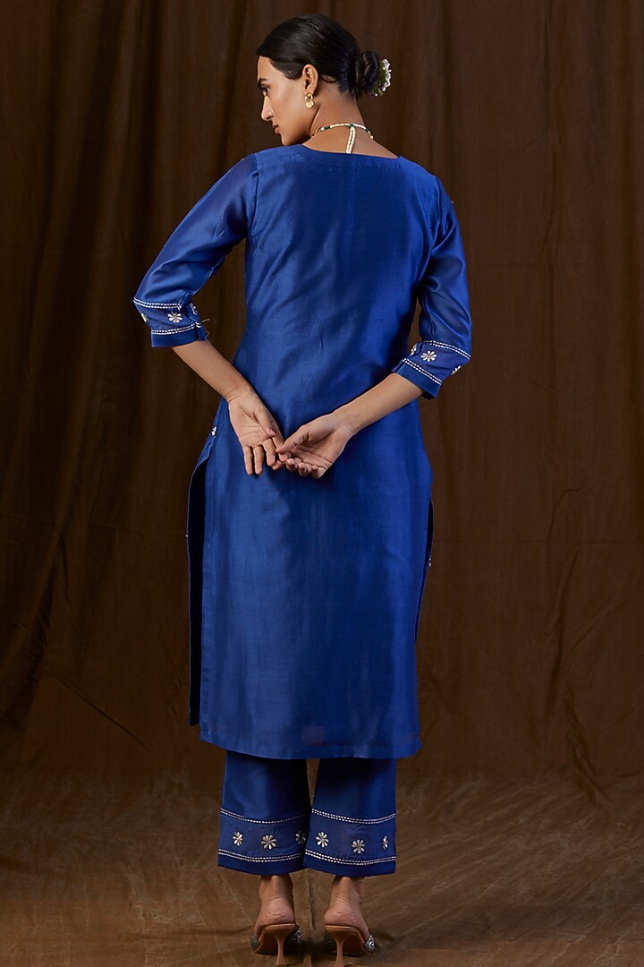 Navy Blue Embroidered Kurta Set by Alokik by Divya at Pernia's Pop Up Shop