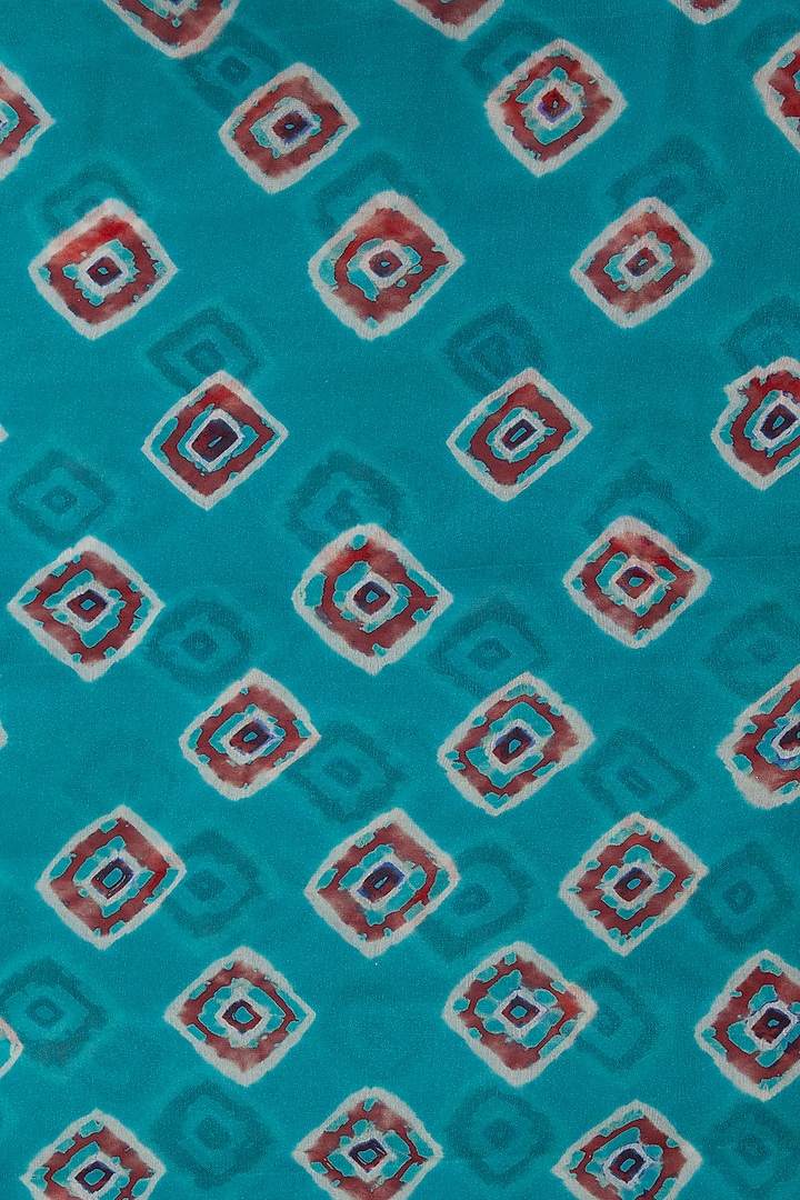 Deep Sky Blue Chinon Batik Bandhani Festive Saree Set by Albis Jaipur at Pernia's Pop Up Shop