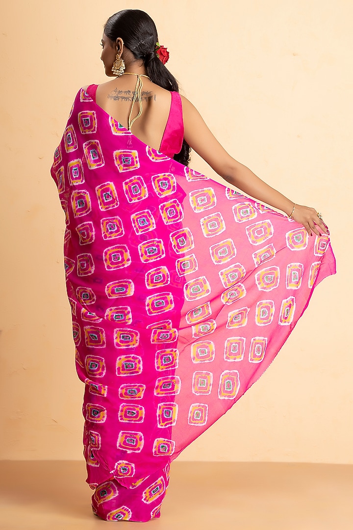 Pink Crepe Georgette Printed Bandhani Festive Saree Set by Albis Jaipur at Pernia's Pop Up Shop