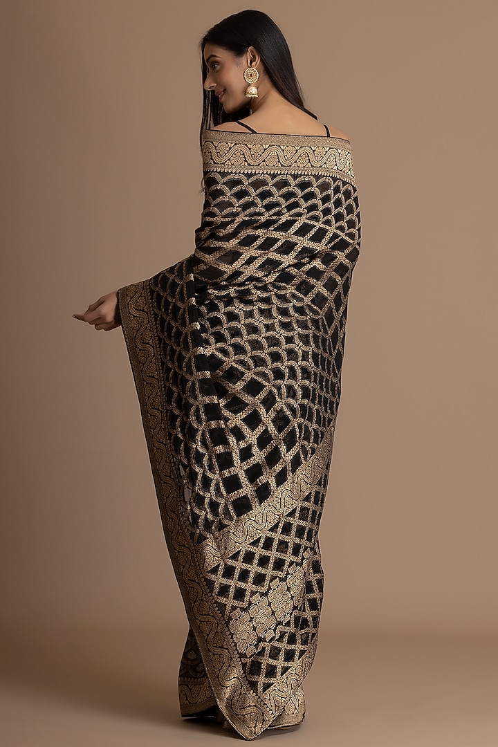 Black Georgette Banarasi Checkered Woven Festive Saree Set by Albis Jaipur at Pernia's Pop Up Shop