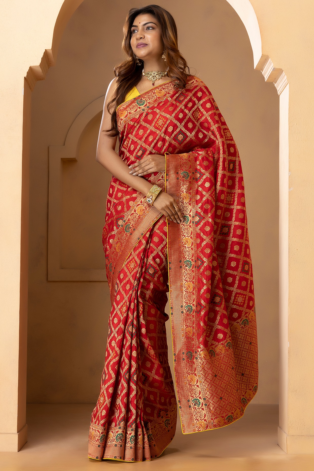 Red Gajji Silk Doll Design Bandhani Saree – Sankalp The Bandhej Shoppe